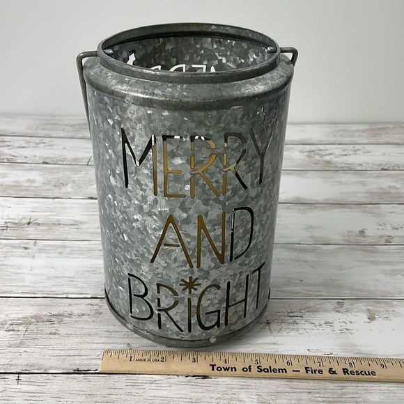 Christmas LED candle galvanized decoration “Merry and Bright” - Picture 4 of 7